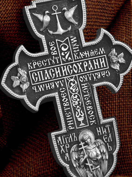 Крест из белого золота