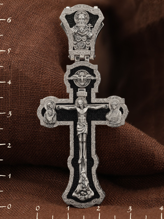 Крест из белого золота c эбеновым деревом