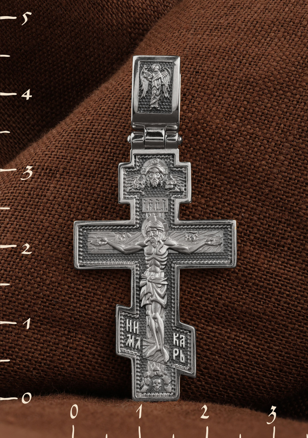 Крест из белого золота