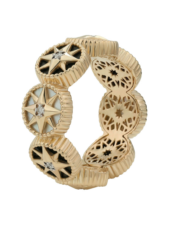 Кольцо из золота c бриллиантами, ониксом и перламутром