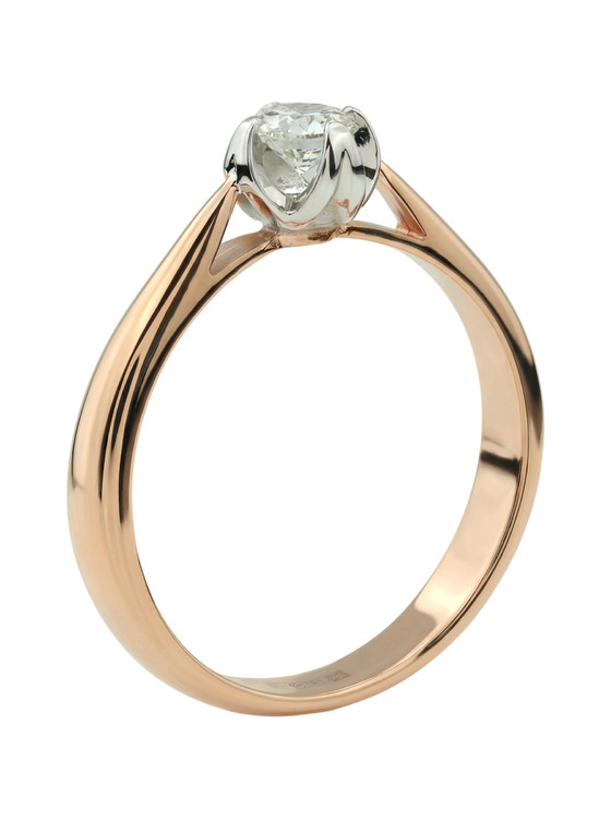 Кольцо из золота c бриллиантами