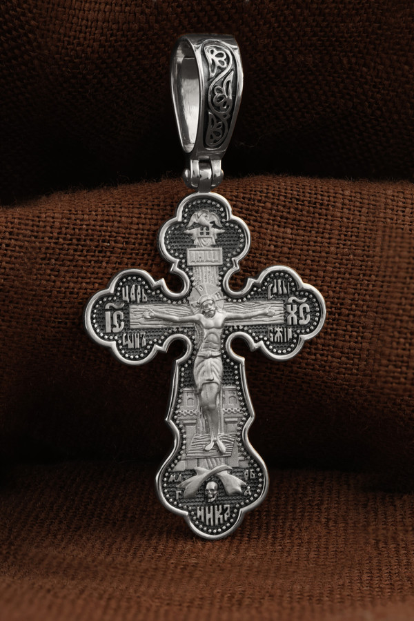 Крест из белого золота