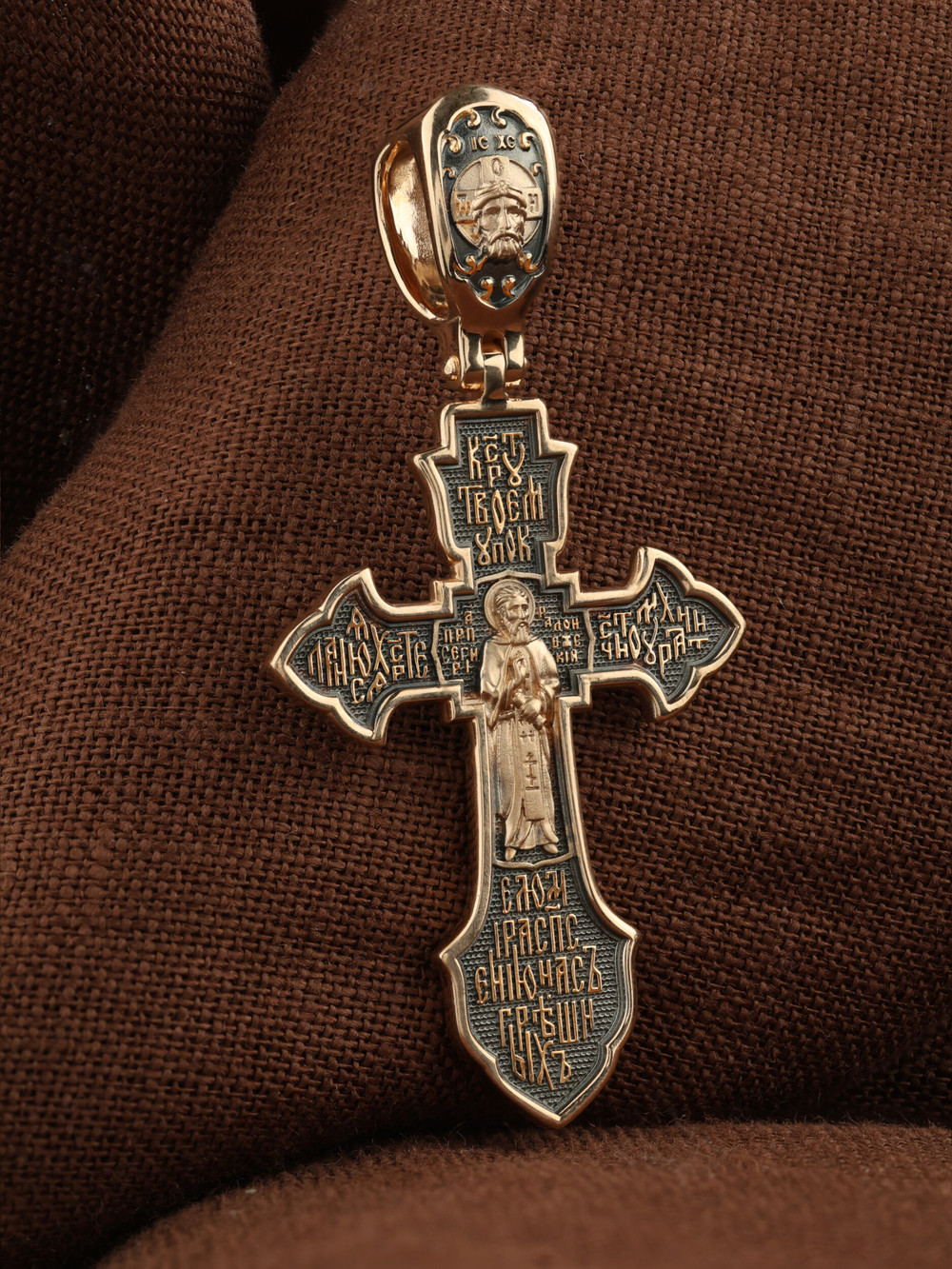 Крест из золота