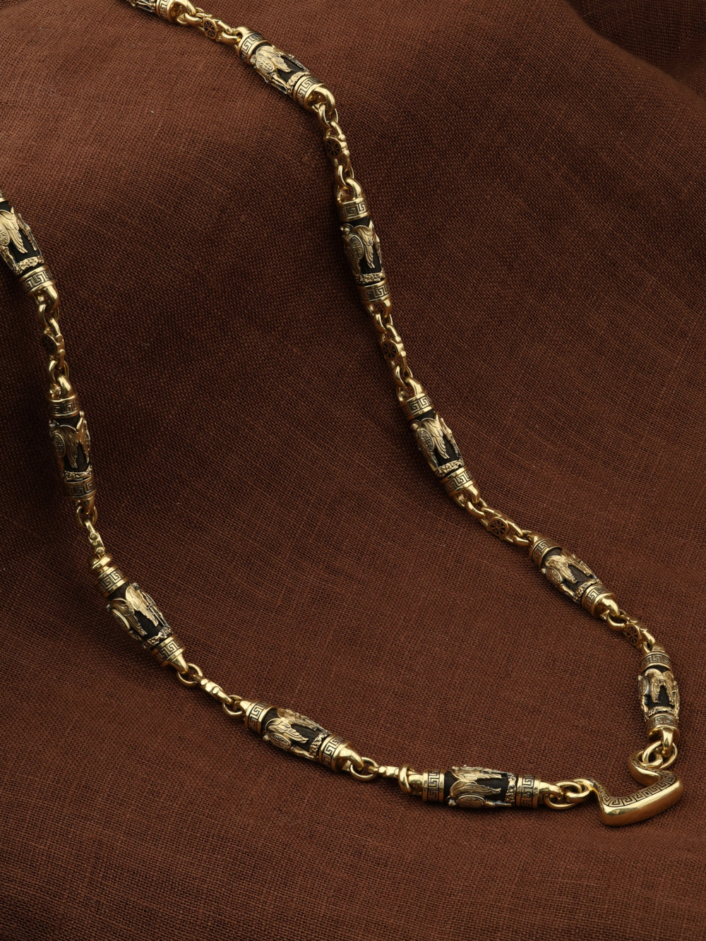 Цепь из лимонного золота c эмаль и эбеновым деревом