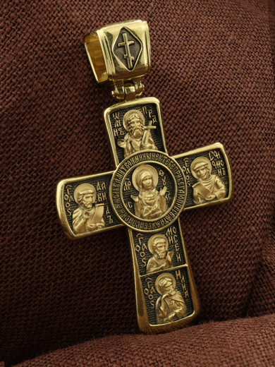 Крест из лимонного золота