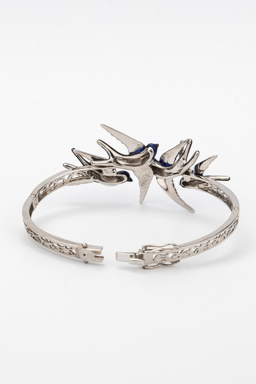 Браслет из белого золота c эмаль