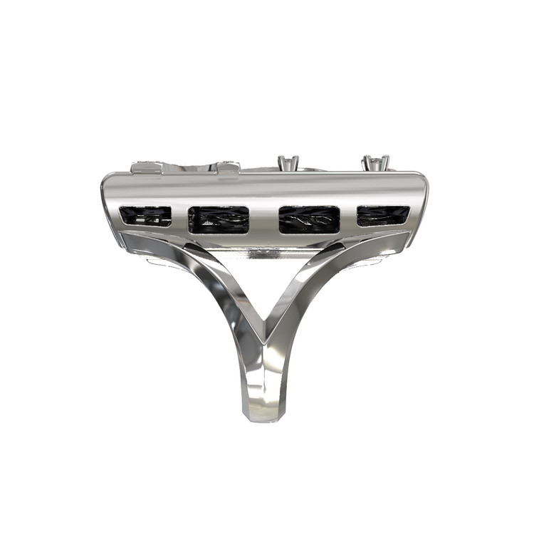 Кольцо из белого золота c бриллиантами и ониксом