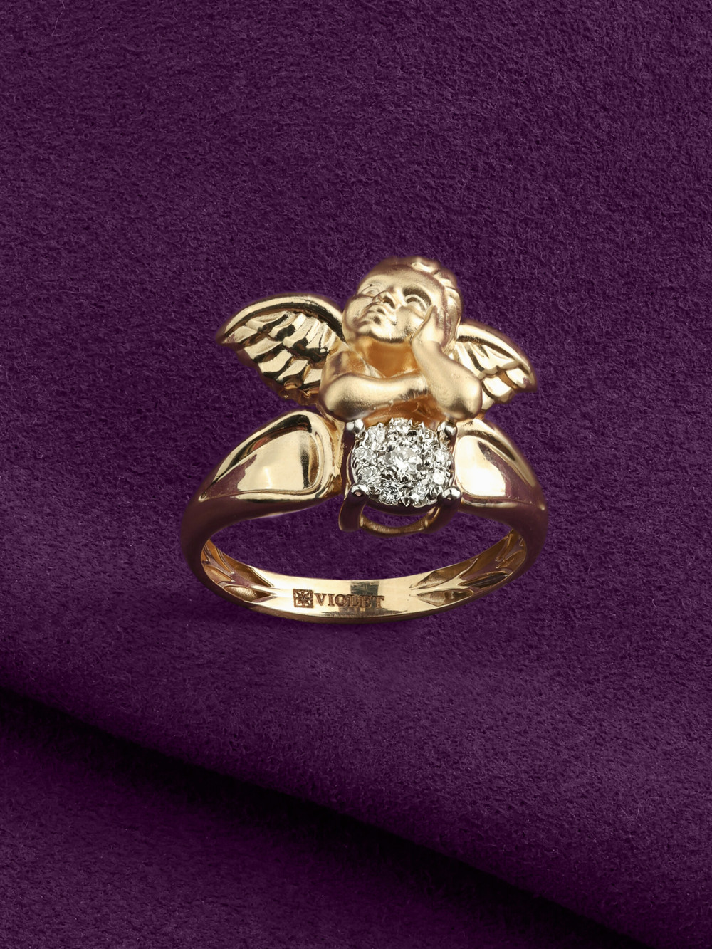 Кольцо из золота c бриллиантами