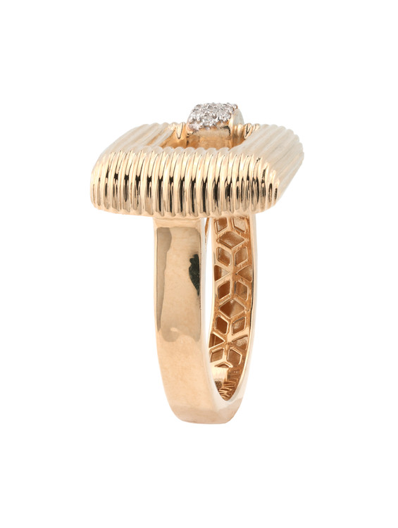 Кольцо из золота c бриллиантами