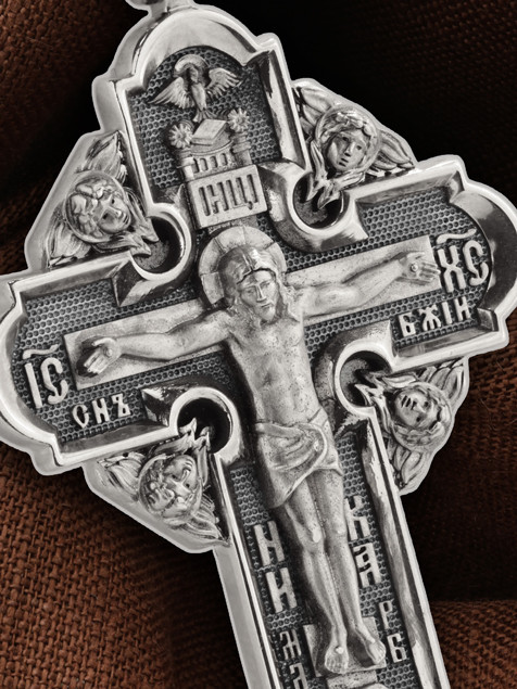 Крест из белого золота