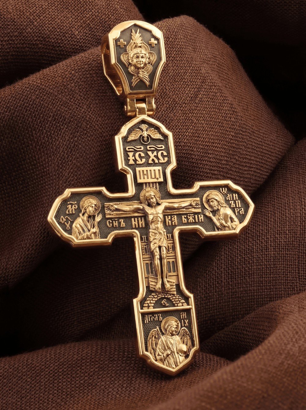 Крест из золота