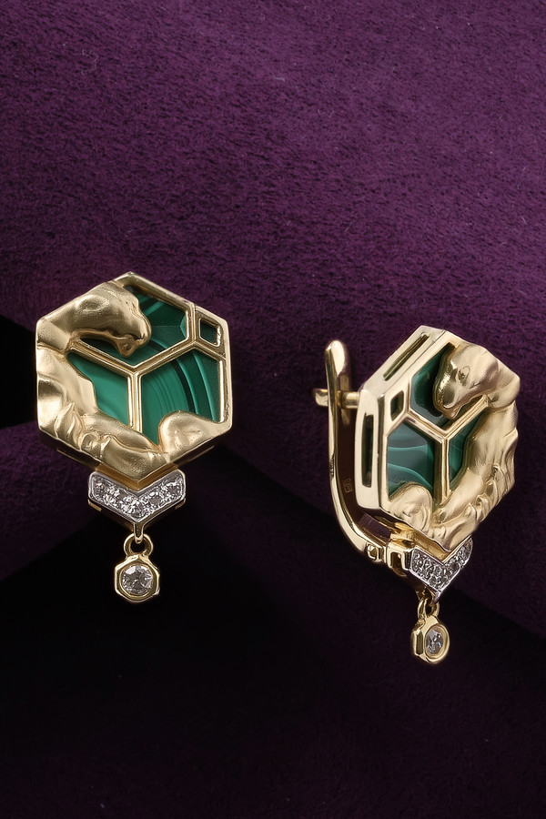 Серьги из лимонного золота c бриллиантами и малахитом