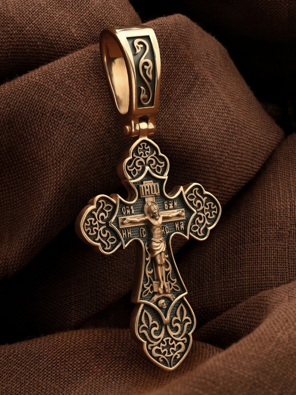 Крест из золота