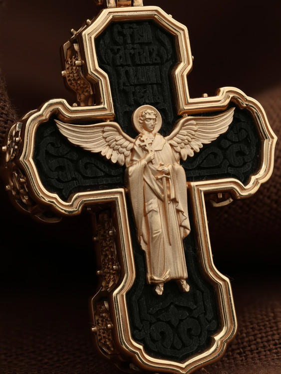 Крест из золота c эбеновым деревом