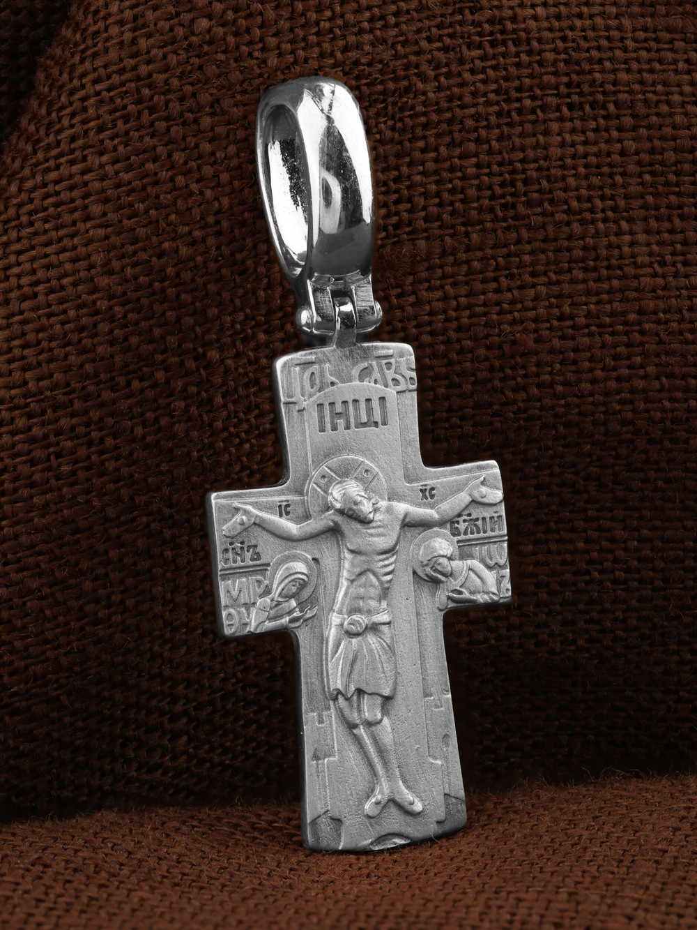 Крест из белого золота