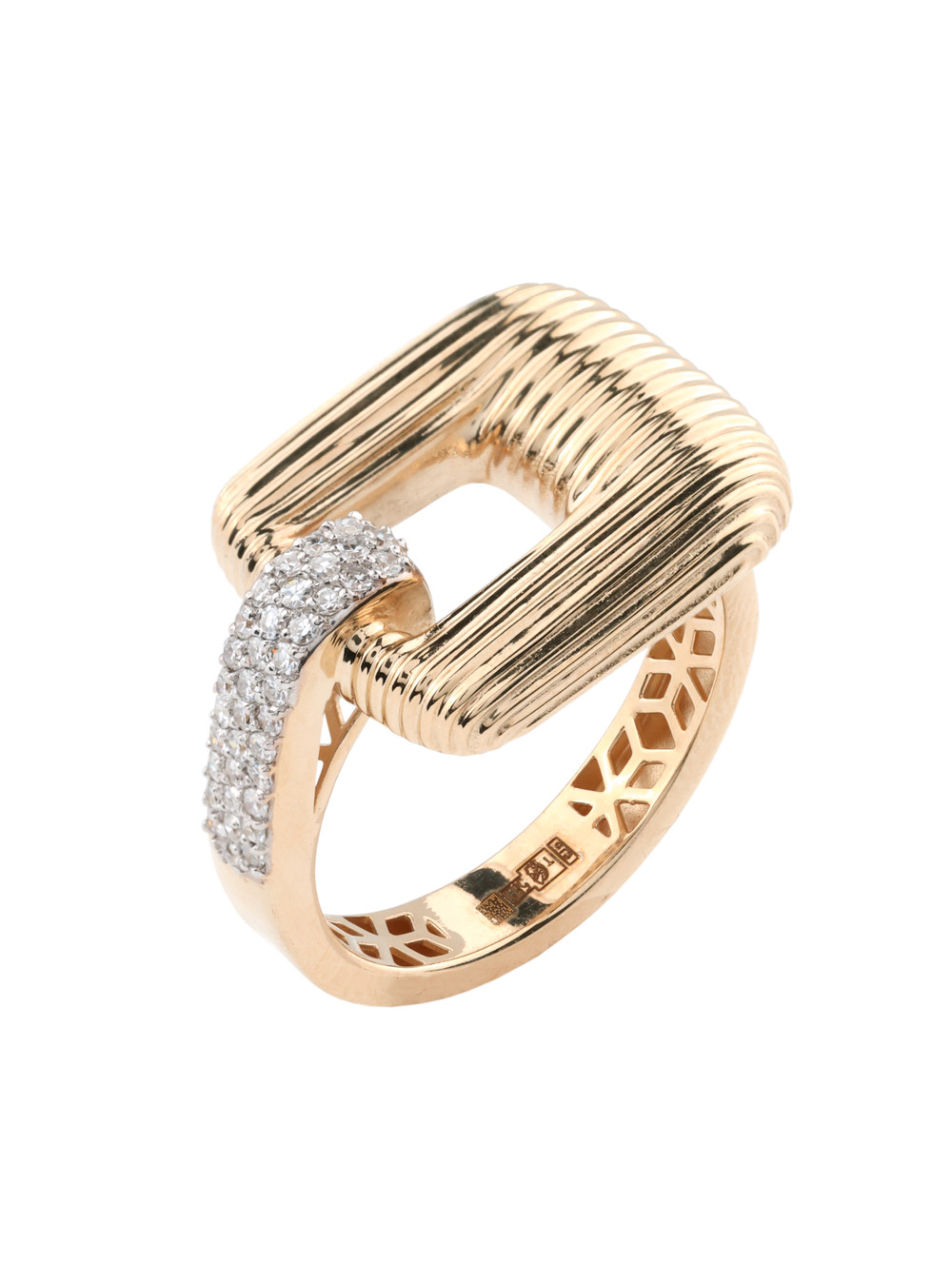 Кольцо из золота c бриллиантами