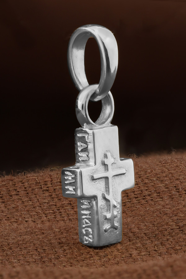 Крест из белого золота