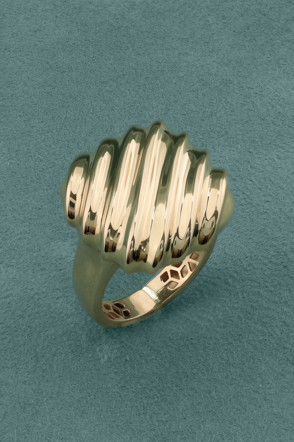 Кольцо из золота