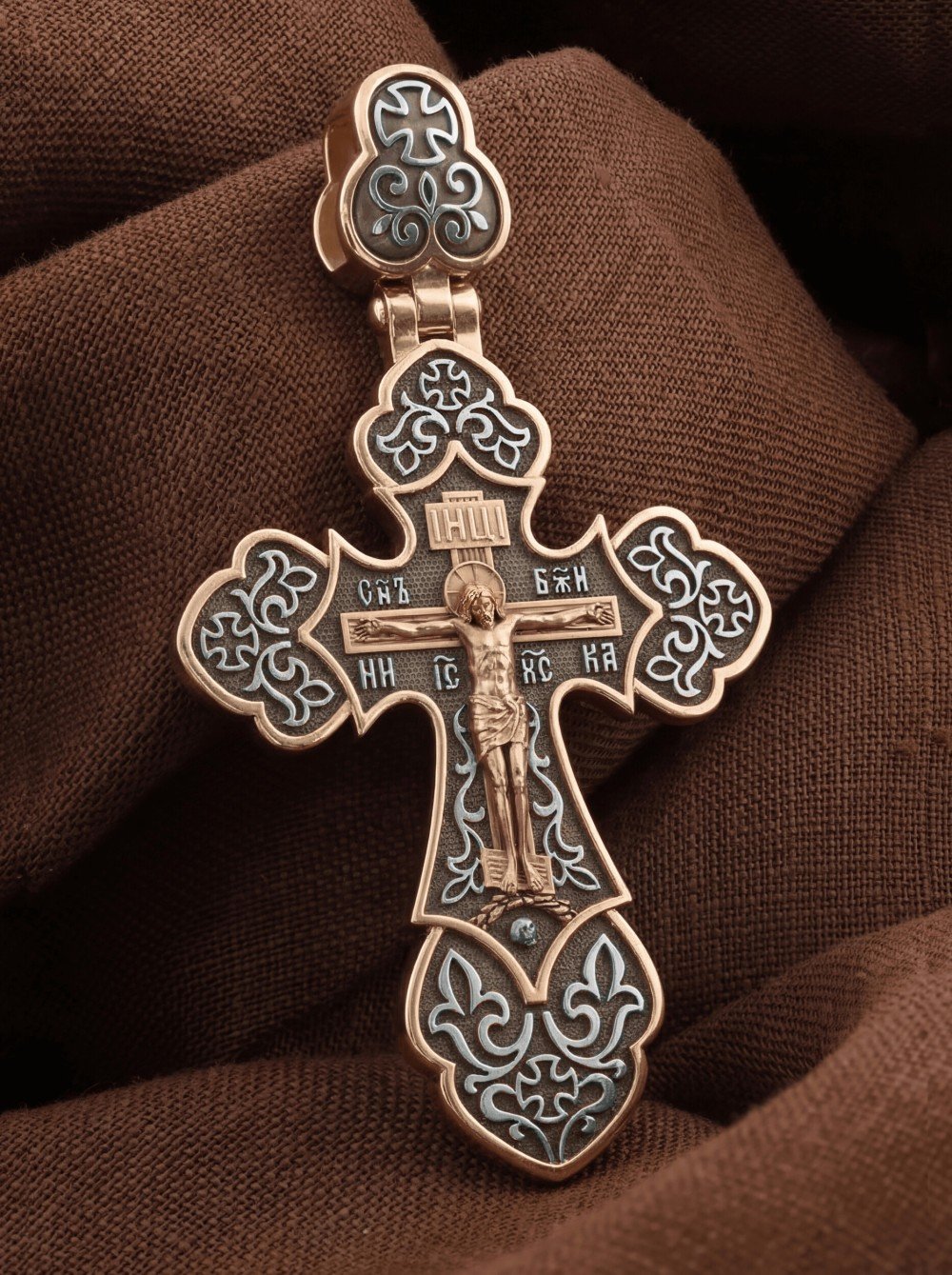 Крест из золота