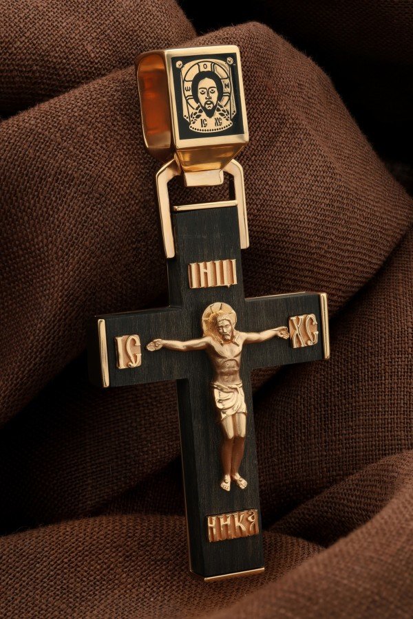 Крест из золота c эмаль и эбеновым деревом