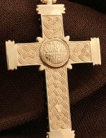 Крест из золота 585 пробы c ониксом