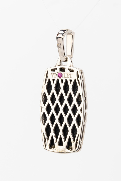 Подвеска из белого золота c бриллиантами, рубином и ониксом