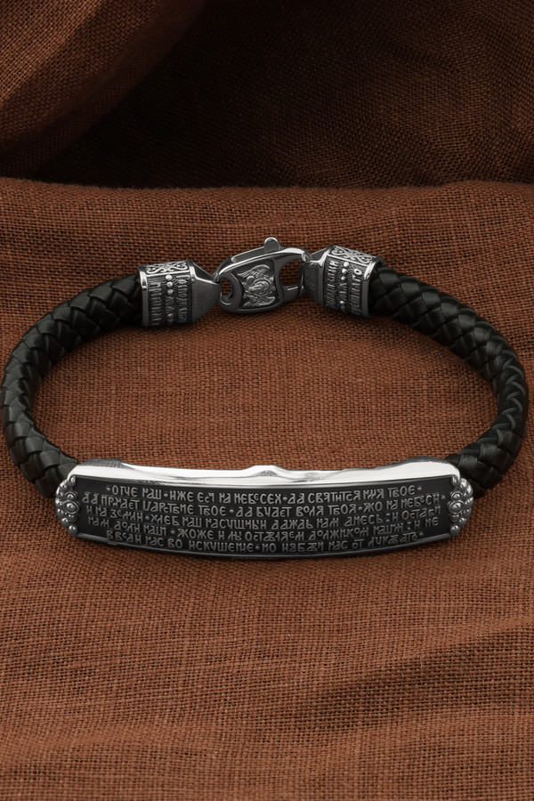 Браслет из белого золота c шнурком