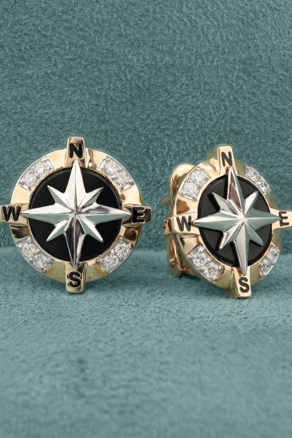 Серьги из золота 585 пробы c эмалью, бриллиантами и ониксом