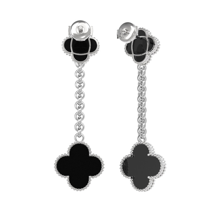 Серьги из белого золота c ониксом