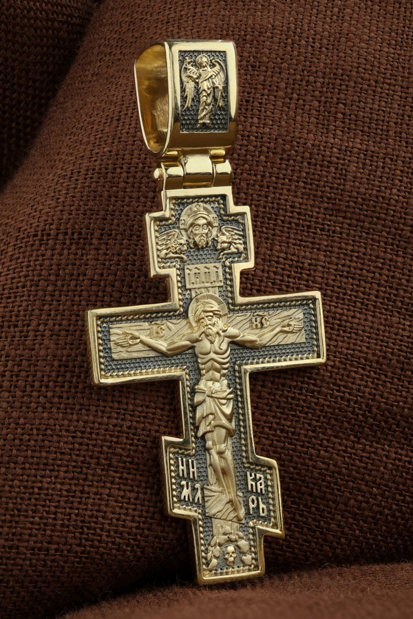 Крест из лимонного золота