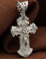Крест из белого золота 585 пробы c бриллиантами