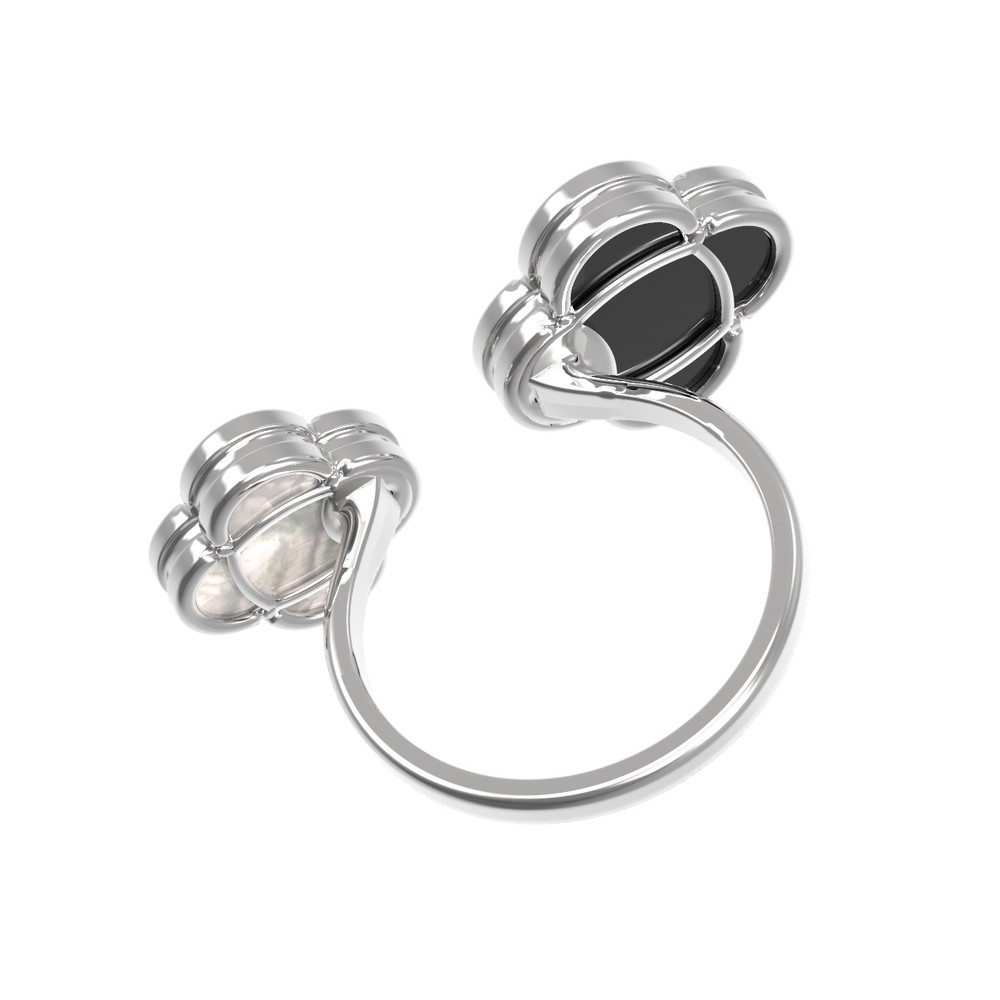 Кольцо из белого золота c ониксом и перламутром