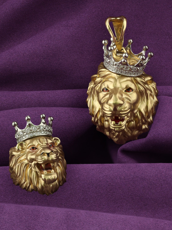 Кольцо из лимонного золота c эмаль и бриллиантами