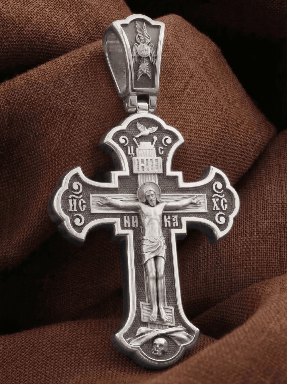 Крест из белого золота