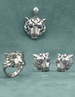 Серьги из белого золота 585 пробы c сапфиром
