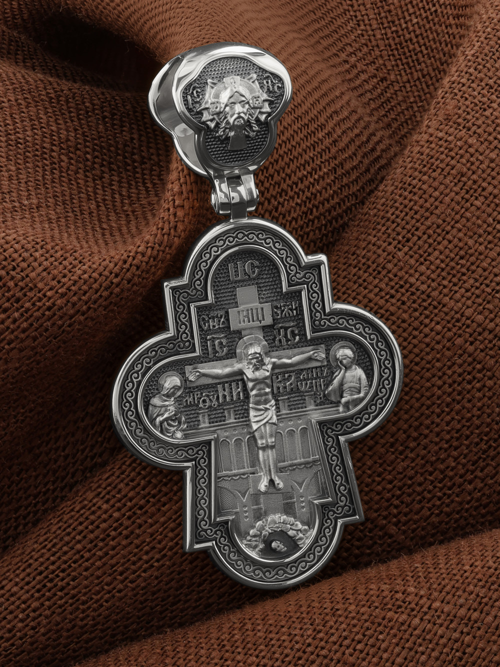 Крест из белого золота