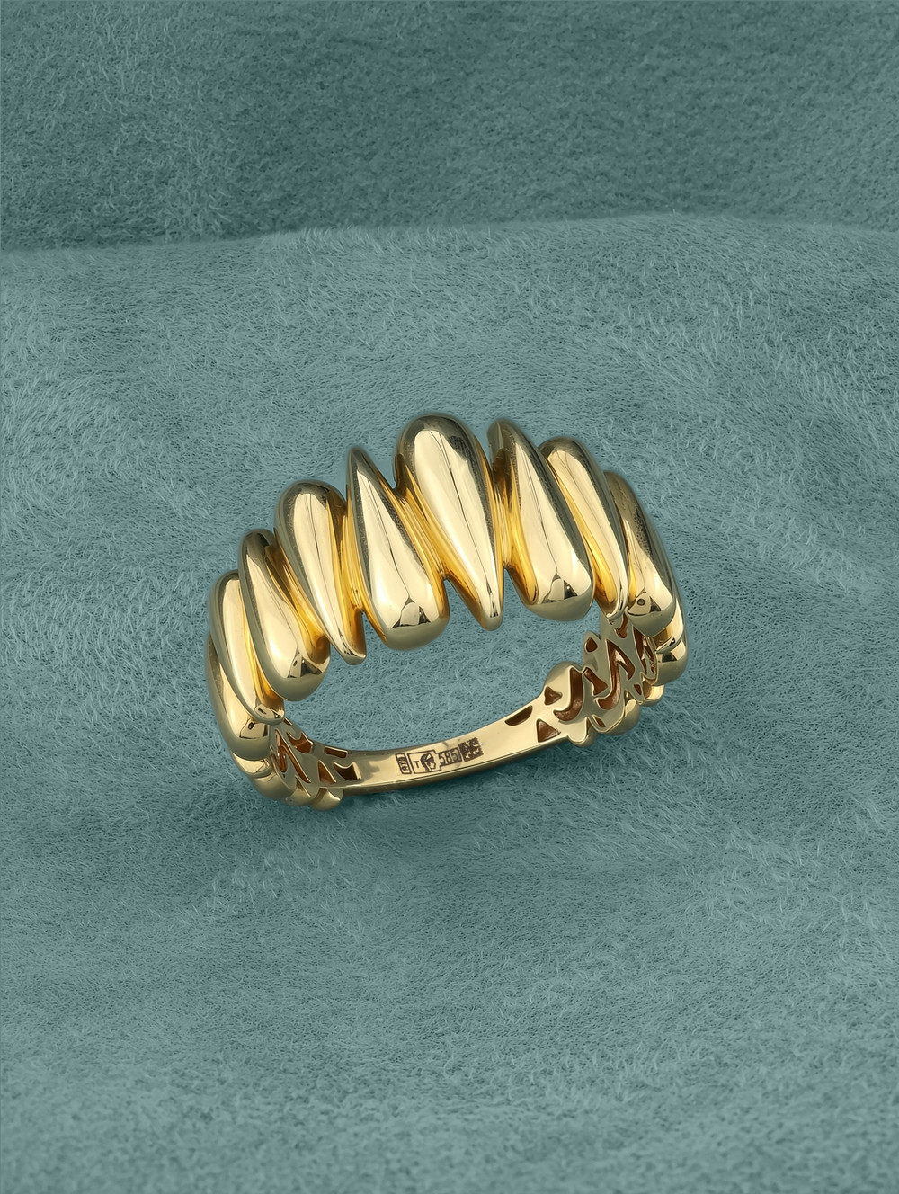 Кольцо из лимонного золота