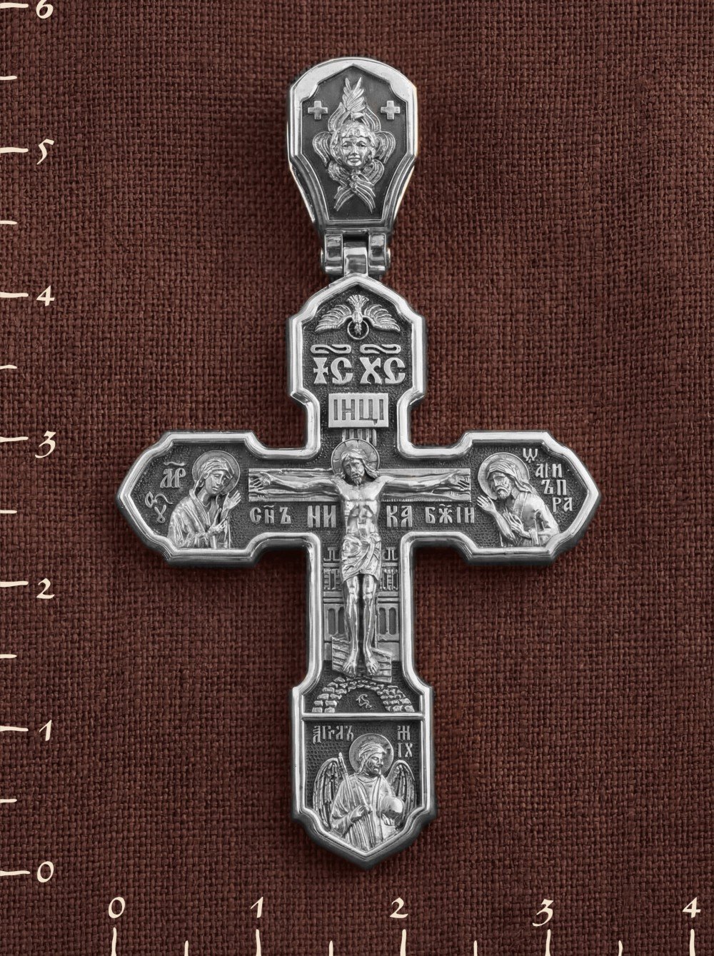 Крест из белого золота