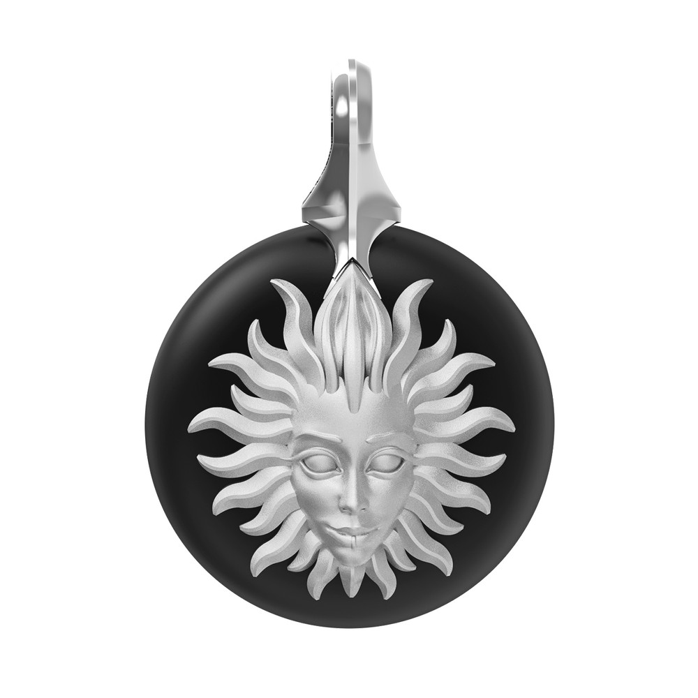 Подвеска из белого золота c ониксом