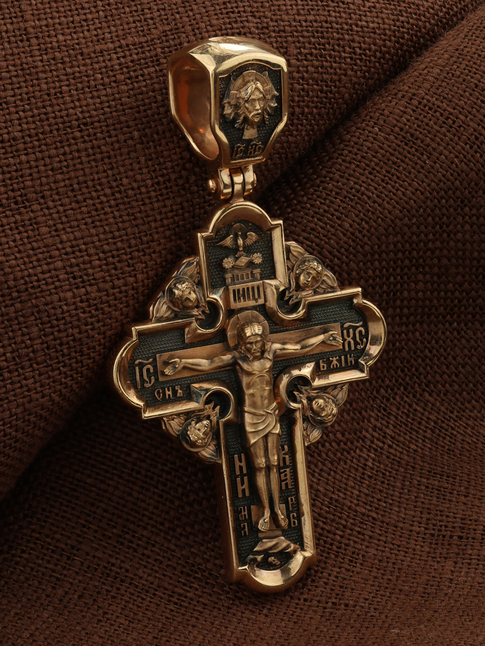 Крест из золота