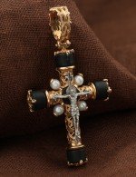 Крест из золота 585 пробы c жемчугом и ониксом