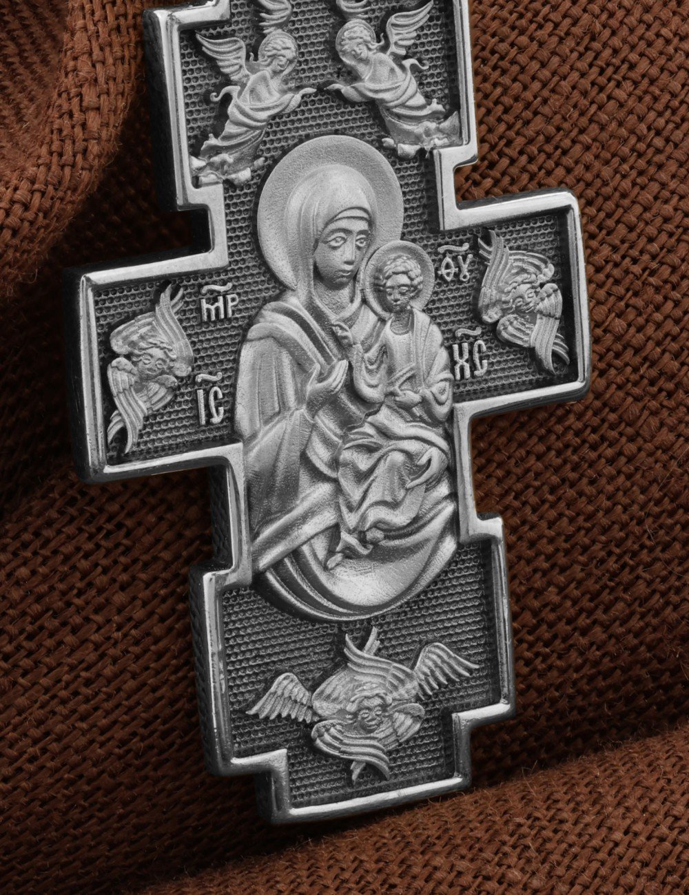 Крест из белого золота 585 пробы