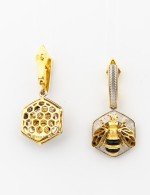Серьги из лимонного золота 585 пробы c эмалью, ониксом и эмалью