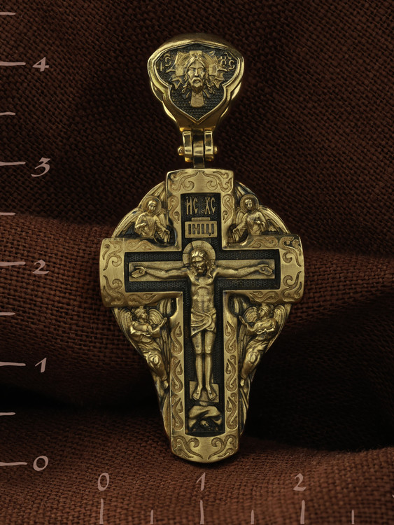 Крест из лимонного золота