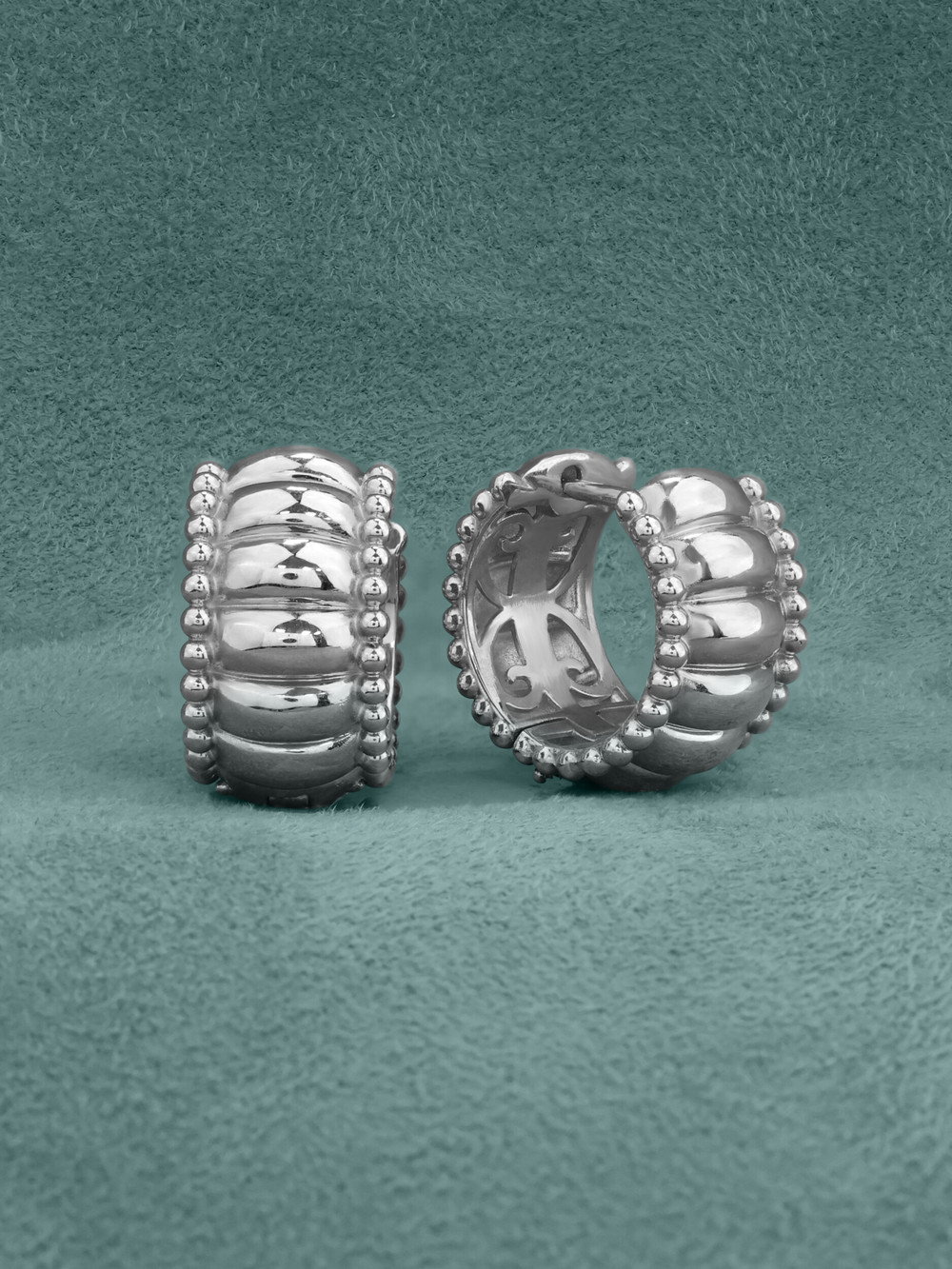 Серьги из белого золота