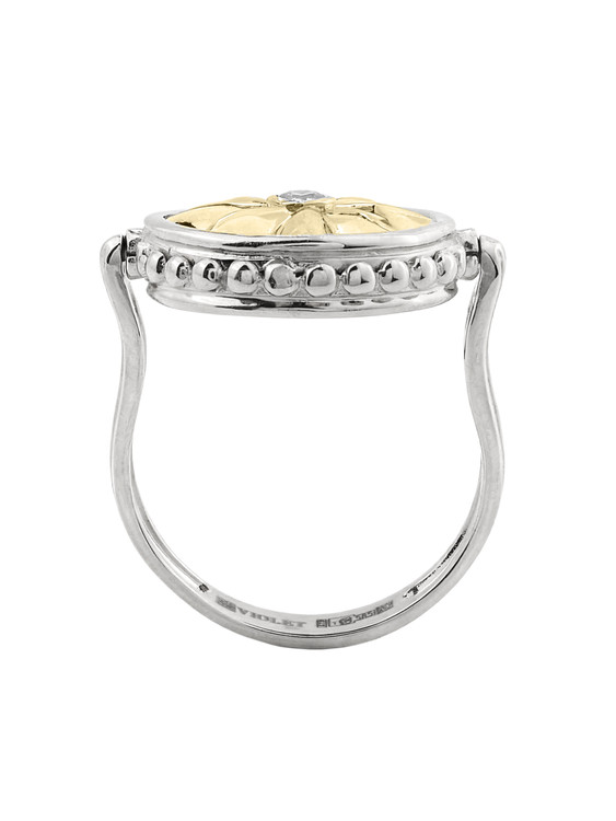 Кольцо из белого золота c бриллиантами, ониксом и перламутром