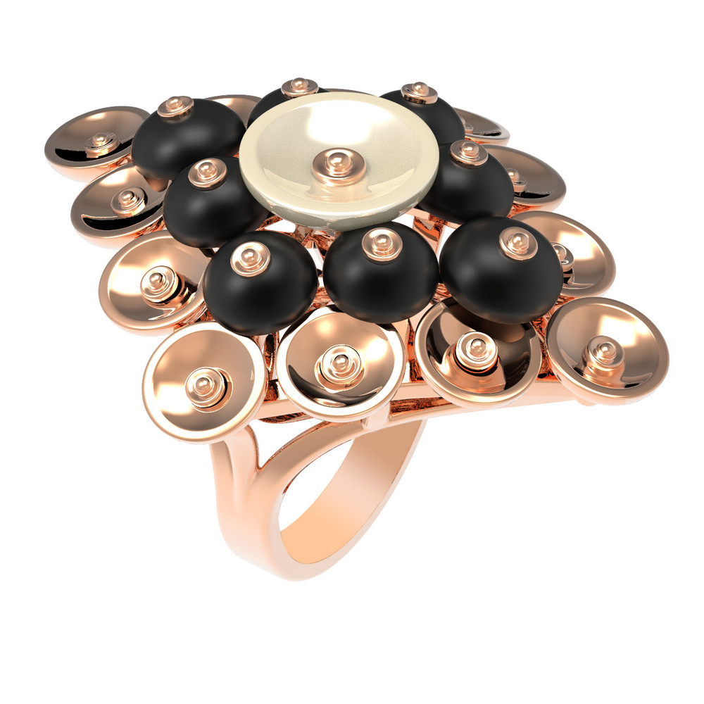 Кольцо из золота c ониксом и перламутром