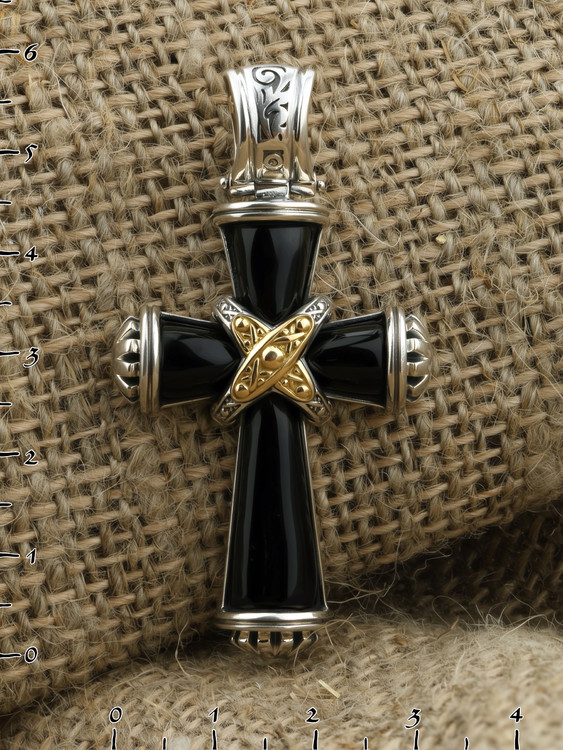 Крест из серебра и золота c ониксом и рубином