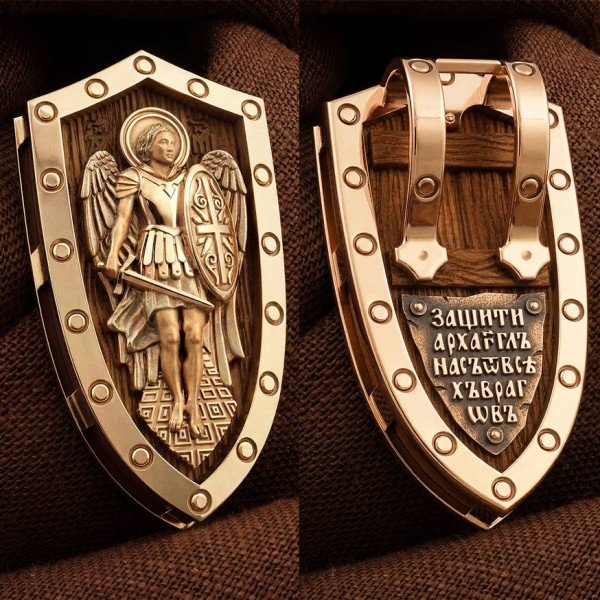 Образок из золота 585 пробы c деревом груши