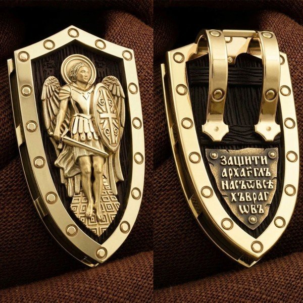 Образок из лимонного золота 585 пробы c эбеновым деревом